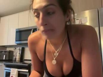 camiliakxoxo — Chaturbate recorded stream image, 19.08.2025 22:50