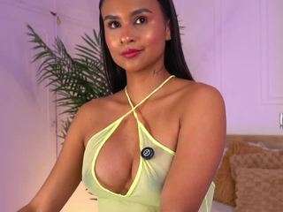alana-haze — Camsoda recorded stream image, 20.08.2025 03:00