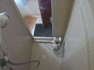 voyeurcam-baileybase-shower — Camsoda recorded stream image, 16.08.2025 18:30