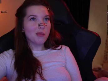 _Q_ — Bongacams recorded stream image, 21.08.2025 18:40
