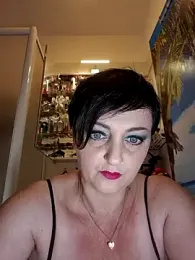 lucillabollente — Stripchat recorded stream image, 22.08.2025 04:10
