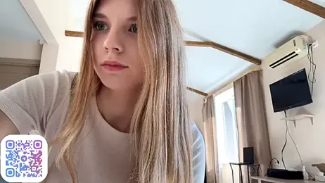 FruityXo — Stripchat recorded stream screenshot (22 Aug 2025)