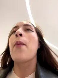 Holly_Play — Stripchat recorded stream image, 22.08.2025 10:10