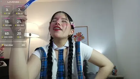 AmyWild — Stripchat recorded stream image, 22.08.2025 17:50