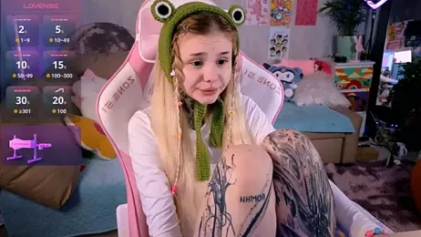 Britney_Lynch — Stripchat recorded stream image, 22.08.2025 20:00
