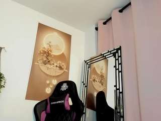 maggiejones — Camsoda recorded stream image, 23.08.2025 00:50