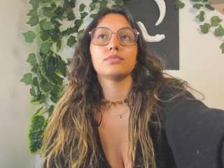 nataliepeterson — Camsoda recorded stream image, 23.08.2025 01:10