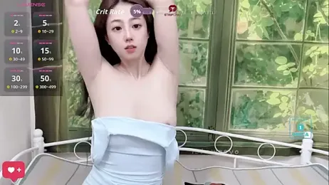 Eden-top — Stripchat recorded stream image, 23.08.2025 04:40