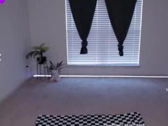 petitebrat — Chaturbate recorded stream screenshot (23 Aug 2025)