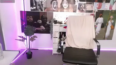 Lenas_Room — Stripchat recorded stream screenshot (24 Aug 2025)