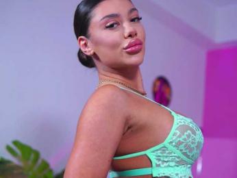 NatyDesiree — Bongacams recorded stream image, 25.08.2025 07:20