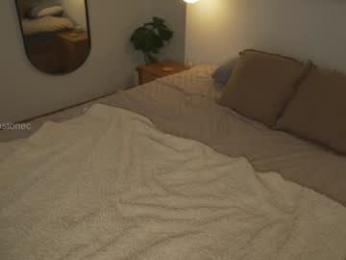 rebeccastonee — Chaturbate recorded stream image, 25.08.2025 20:30