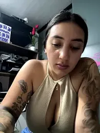 Hannahoff — Stripchat recorded stream image, 25.08.2025 22:00