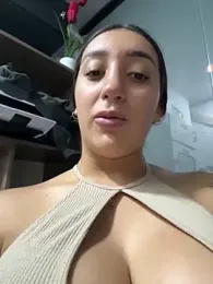 Hannahoff — Stripchat recorded stream image, 25.08.2025 22:00
