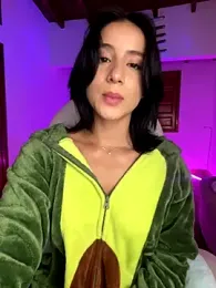 Ale_Lewis — Stripchat recorded stream image, 25.08.2025 21:00