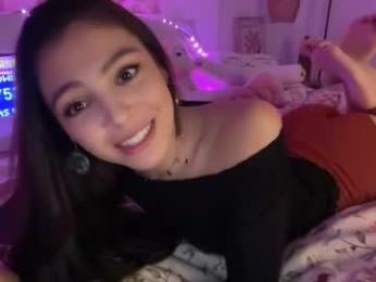 keirasworld — Chaturbate recorded stream image, 25.08.2025 23:00