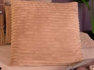ellediane — Camsoda recorded stream image, 25.08.2025 23:10