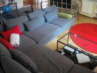 voyeurcam-julmodels-living-3 — Camsoda recorded stream image, 16.08.2025 18:30