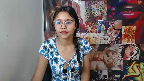 SofieLove_01 — Stripchat recorded stream image, 26.08.2025 09:10