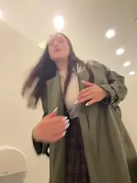 Holly_Play — Stripchat recorded stream image, 26.08.2025 10:00
