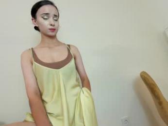 ehotlovea — Chaturbate recorded stream image, 26.08.2025 23:00