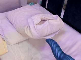 veronicaryan — Camsoda recorded stream image, 27.08.2025 11:40