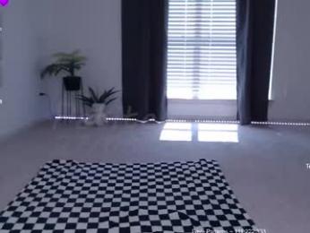 petitebrat — Chaturbate recorded stream screenshot (27 Aug 2025)