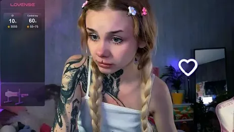 Britney_Lynch — Stripchat recorded stream image, 27.08.2025 20:00