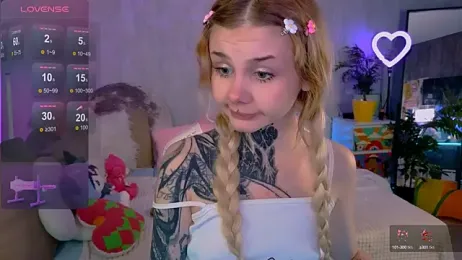 Britney_Lynch — Stripchat recorded stream image, 27.08.2025 20:00