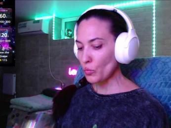 Marina4Love — Bongacams recorded stream image, 28.08.2025 21:10