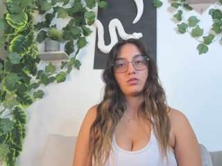 nataliepeterson — Camsoda recorded stream image, 29.08.2025 21:20