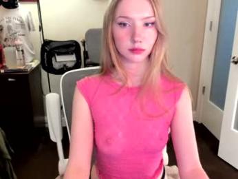eve003300 — Chaturbate recorded stream image, 29.08.2025 23:40