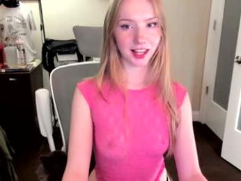 eve003300 — Chaturbate recorded stream image, 29.08.2025 23:40