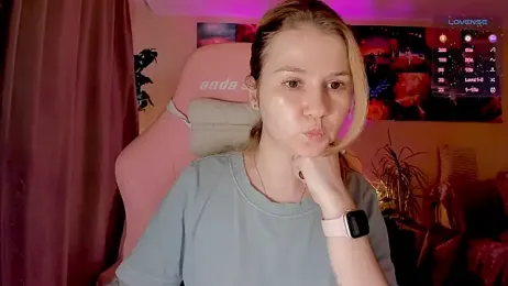 GoodWitch_ — Stripchat recorded stream image, 30.08.2025 07:30