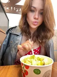 South_Carolina — Stripchat recorded stream image, 30.08.2025 07:20