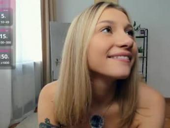 glossybabe_ — Chaturbate recorded stream image, 31.08.2025 07:20