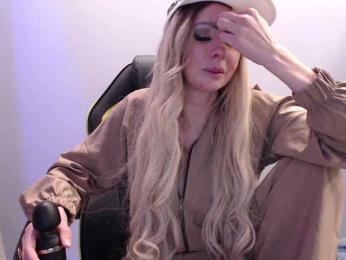 blondalina — Bongacams recorded stream screenshot (14 Feb 2025)