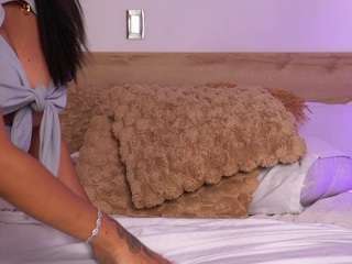 alana-haze — Camsoda recorded stream image, 01.09.2025 01:10