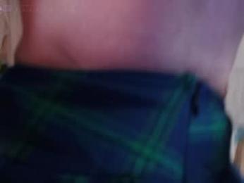 mollyflwers — Chaturbate recorded stream screenshot (02 Sep 2025)