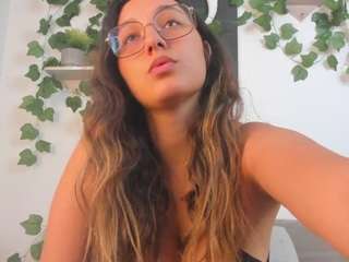 nataliepeterson — Camsoda recorded stream image, 02.09.2025 17:00