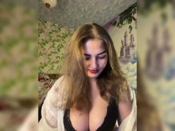 little-devil — Bongacams recorded stream image, 02.09.2025 19:00