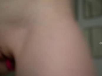 chloewildd — Chaturbate recorded stream image, 02.09.2025 20:40
