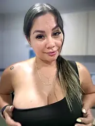 ValeryGrey — Stripchat recorded stream image, 02.09.2025 20:40