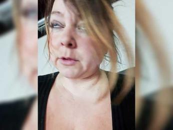 FLUFFY_BEAUTY — Bongacams recorded stream screenshot (15 Feb 2025)