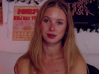 Emma Wilde — Flirt4free recorded stream image, 05.09.2025 05:00