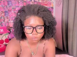 karliekayozz — Camsoda recorded stream image, 05.09.2025 15:50