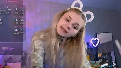 Britney_Lynch — Stripchat recorded stream image, 05.09.2025 20:00