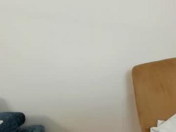 ehotlovea — Chaturbate recorded stream image, 05.09.2025 20:00