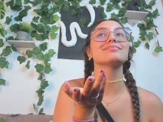 nataliepeterson — Camsoda recorded stream image, 06.09.2025 19:40