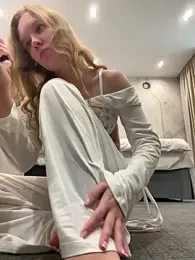 Ketitull — Stripchat recorded stream image, 08.09.2025 06:30